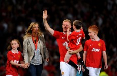 Scholes signs off in style