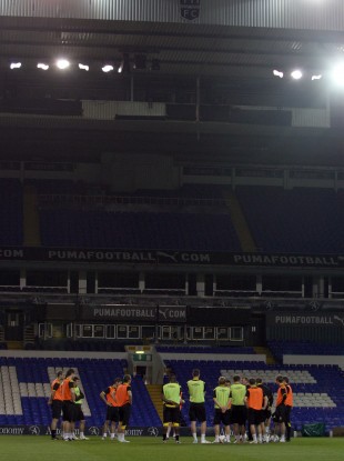 Shamrock Rovers players train at White Hart Lane last night.