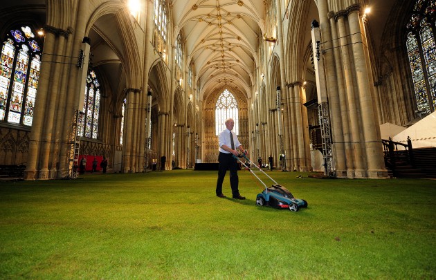 Grass laid in York Minster