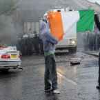 Nationalists in the Ardoyne area of Belfast clash with police (Photo: Laura Hutton/Photocall Ireland)