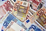 Ireland gets another &acirc;�&not;1.6 billion in bailout loans from the EFSF